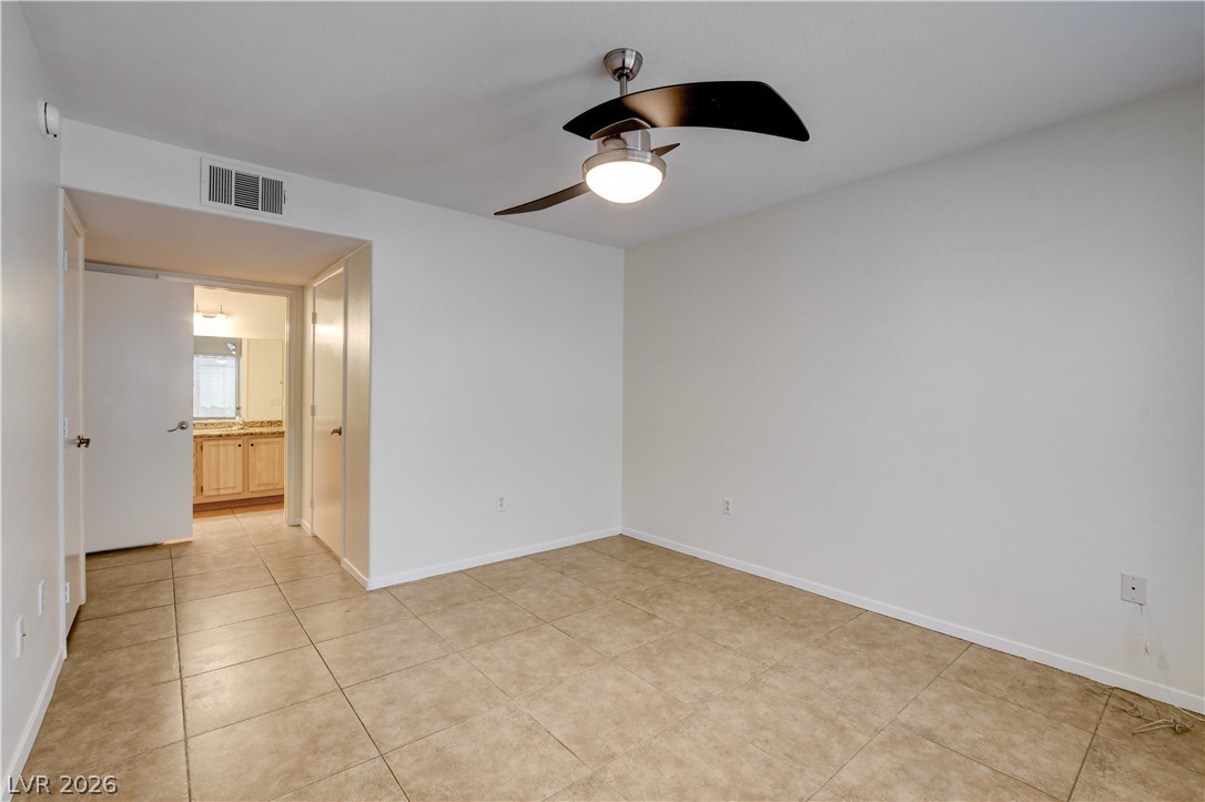 Photo 28 of 37, 5710 E Tropicana Avenue #1172