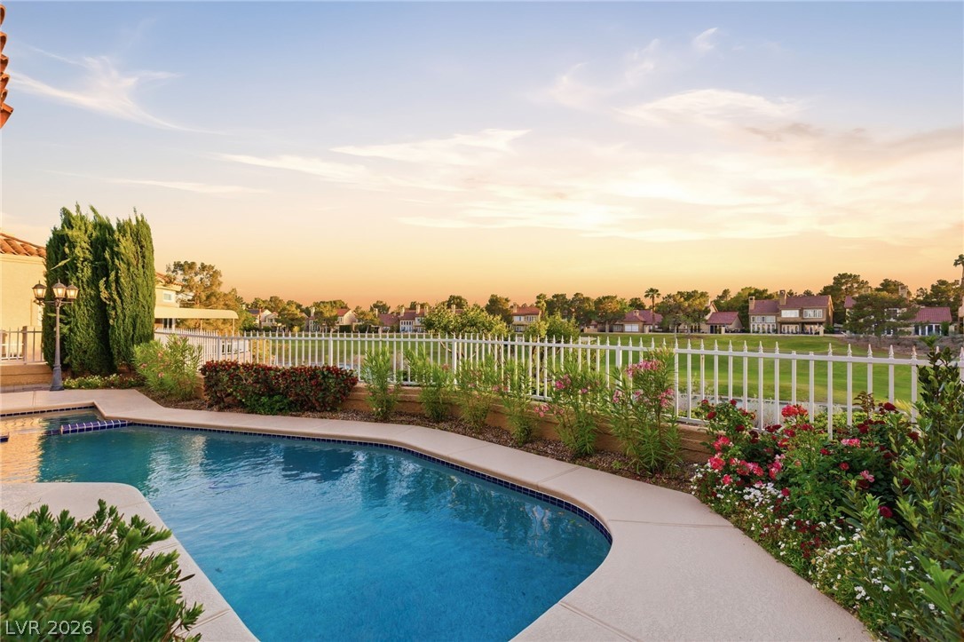 7943 Harbour Towne Avenue, Las Vegas 89113