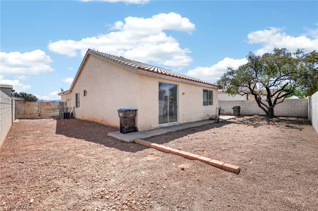 Photo 33 of 36, 261 Ventana Heights Street