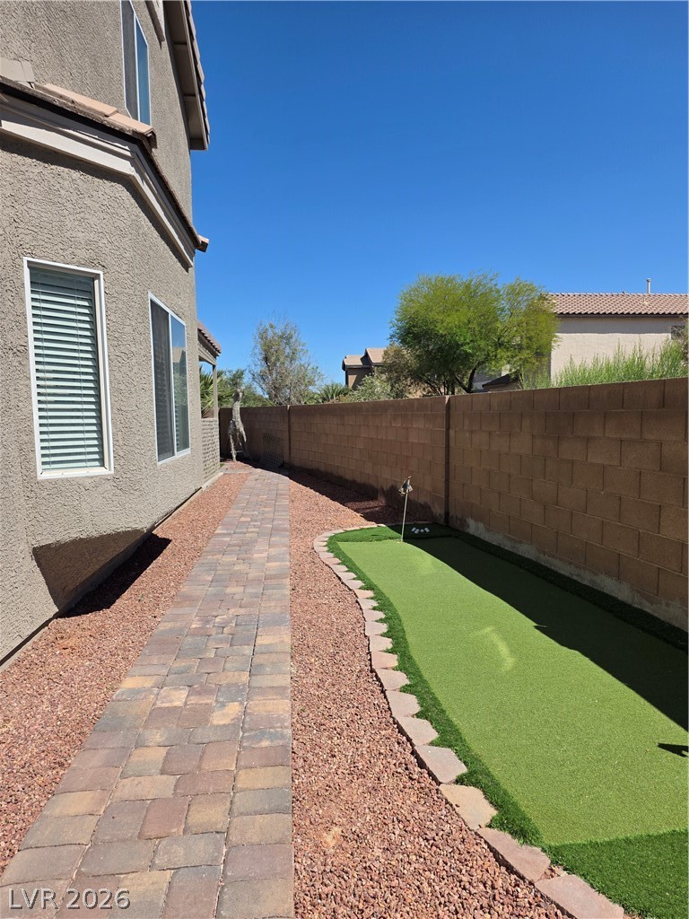 Photo 16 of 20, 2212 Spartan View Court