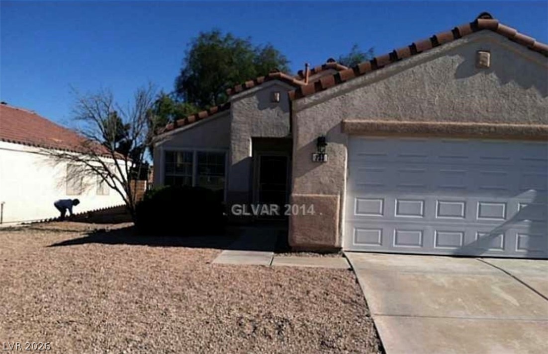 733 Hitchen Post Drive, Henderson