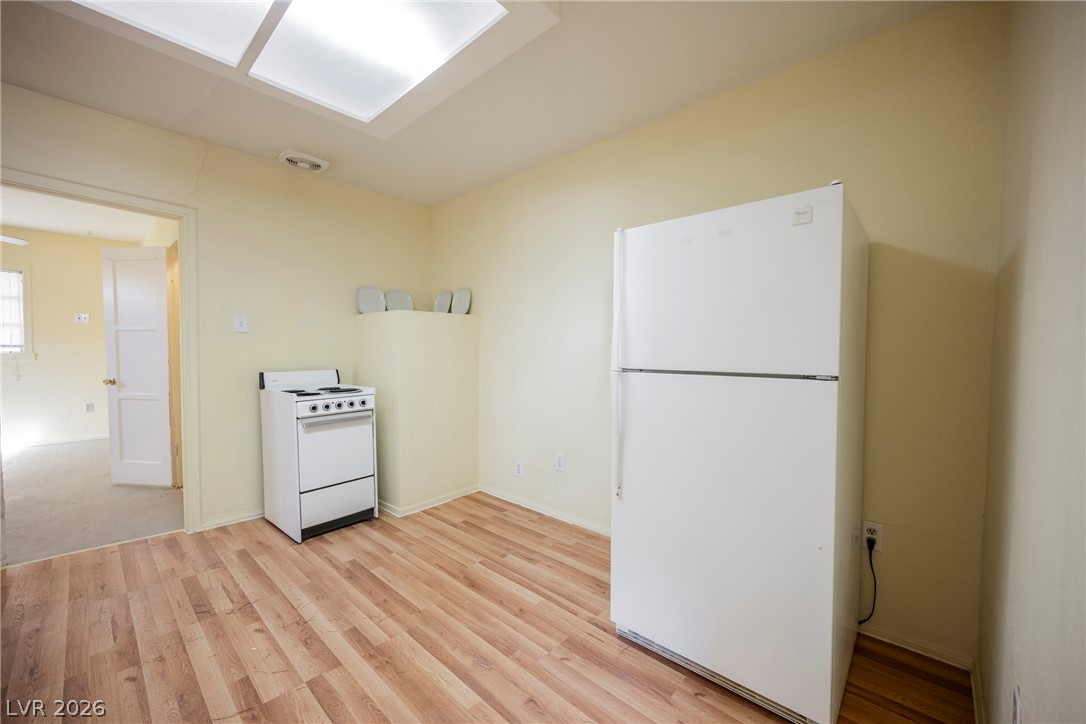 Photo 14 of 38, 203 N 13th Street