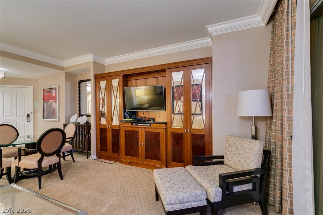 Photo 11 of 43, 125 E HARMON Avenue #2821