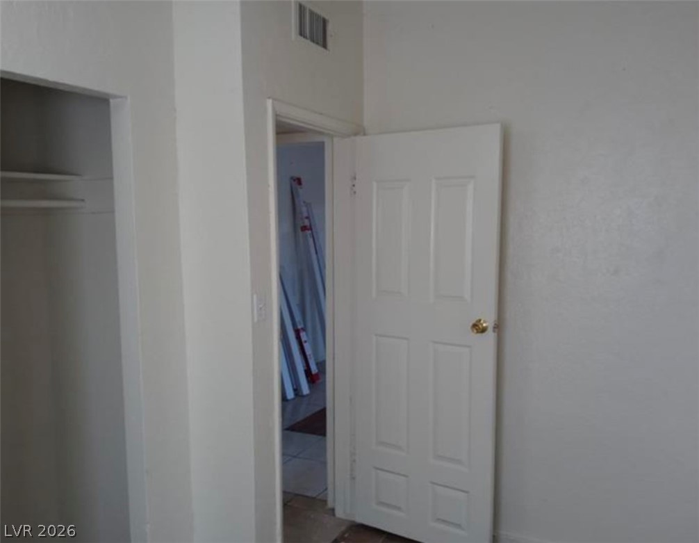 Photo 19 of 28, 1316 Lawry Avenue