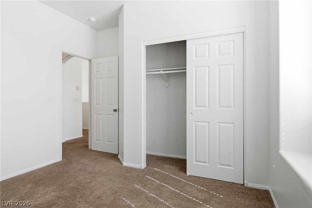 Photo 22 of 33, 7471 Nicklin Street