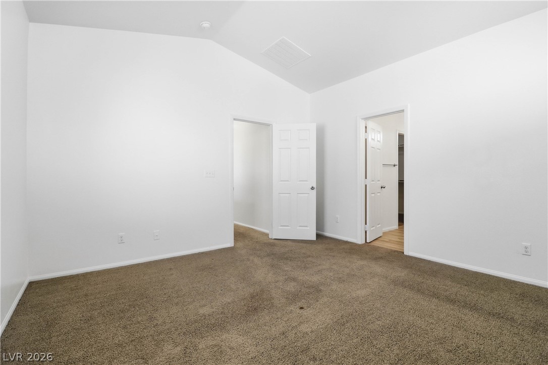 Photo 27 of 33, 7471 Nicklin Street