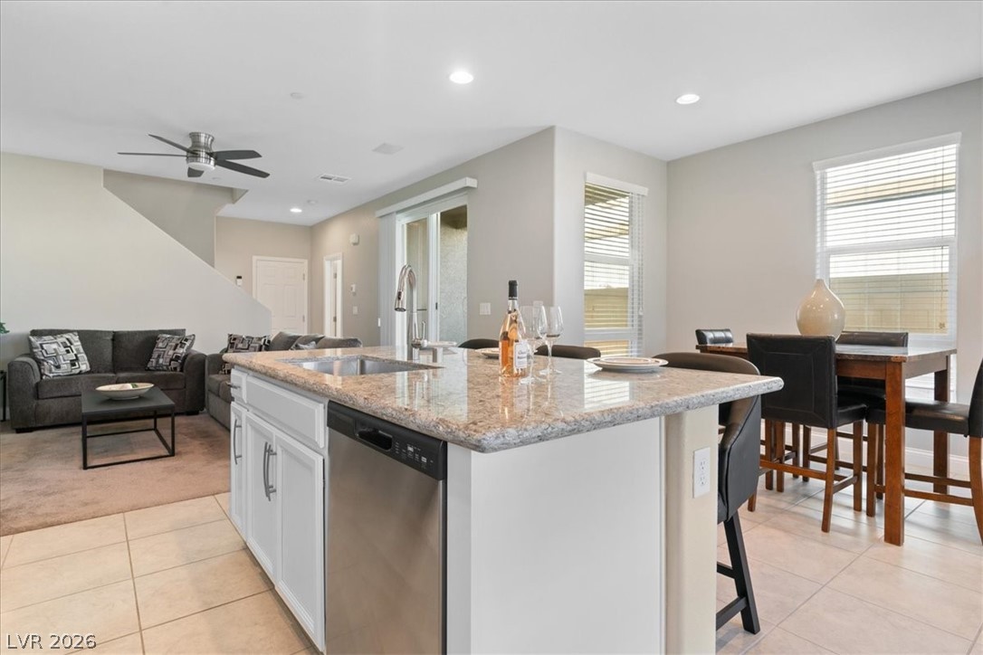 Photo 8 of 38, 40 Kimberlite Drive