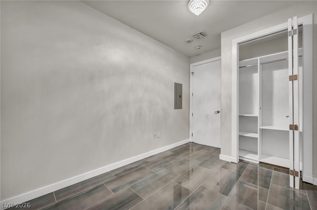 Photo 25 of 73, 4525 Dean Martin Drive #2903
