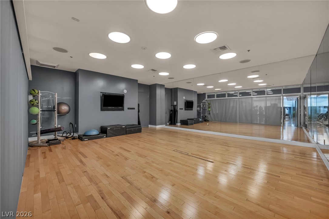Photo 51 of 73, 4525 Dean Martin Drive #2903