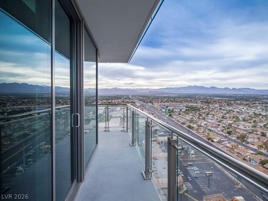 Photo 18 of 31, 4381 W Flamingo Road #27301