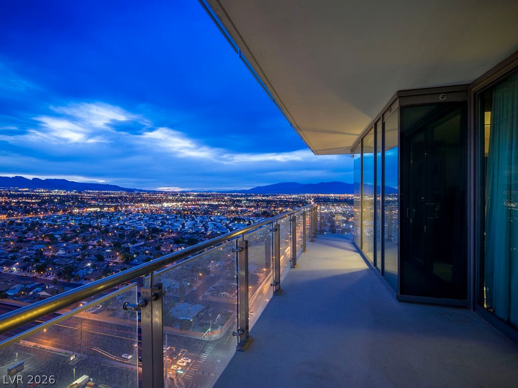 Photo 20 of 31, 4381 W Flamingo Road #27301