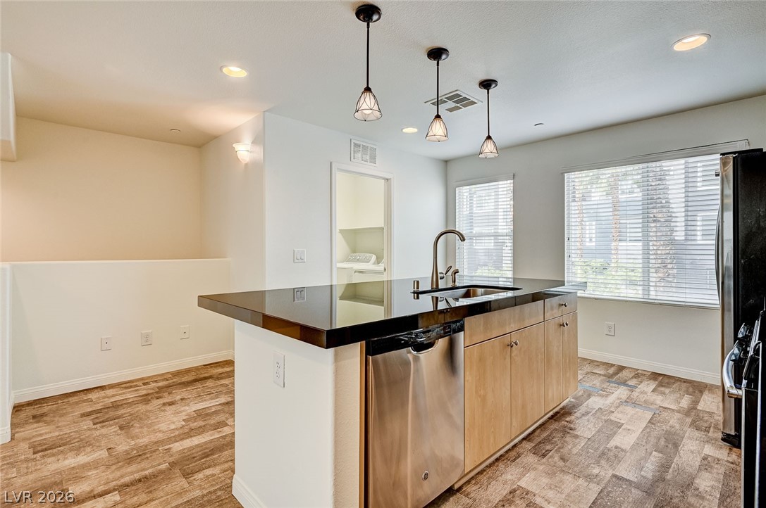 Photo 18 of 70, 9050 W Tropicana Avenue #1032