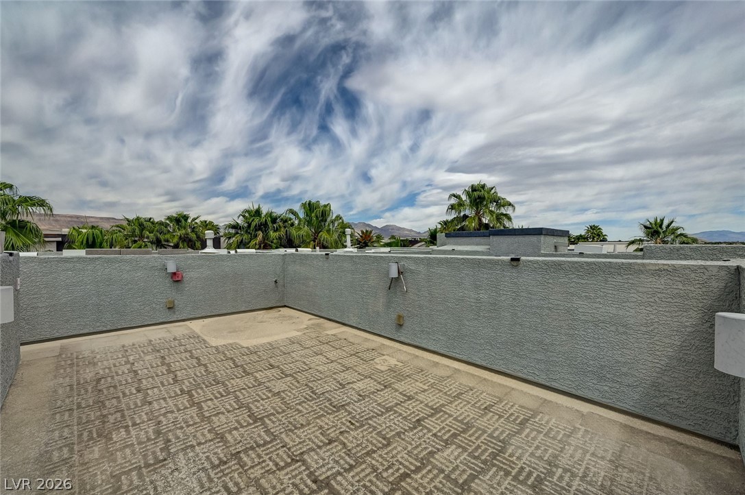 Photo 39 of 70, 9050 W Tropicana Avenue #1032