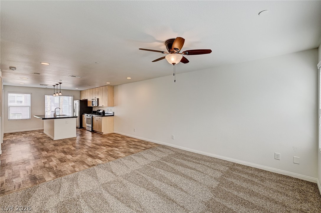 Photo 7 of 70, 9050 W Tropicana Avenue #1032
