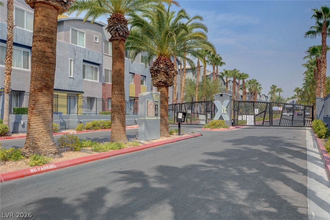 Photo 50 of 70, 9050 W Tropicana Avenue #1032