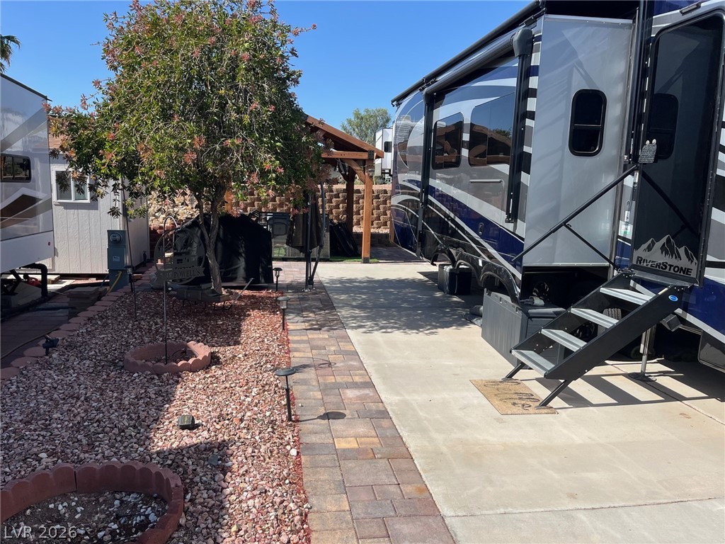 Photo 2 of 850 Sparrow Way #Lot 22