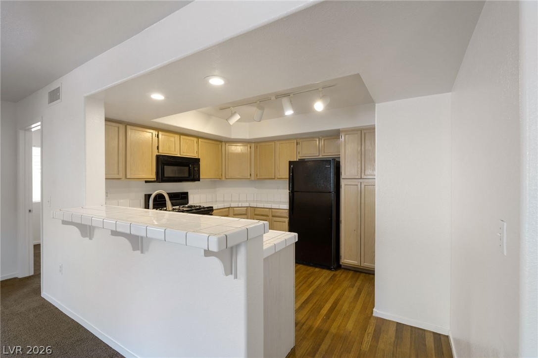 Photo 6 of 15, 7950 W Flamingo Road #1019