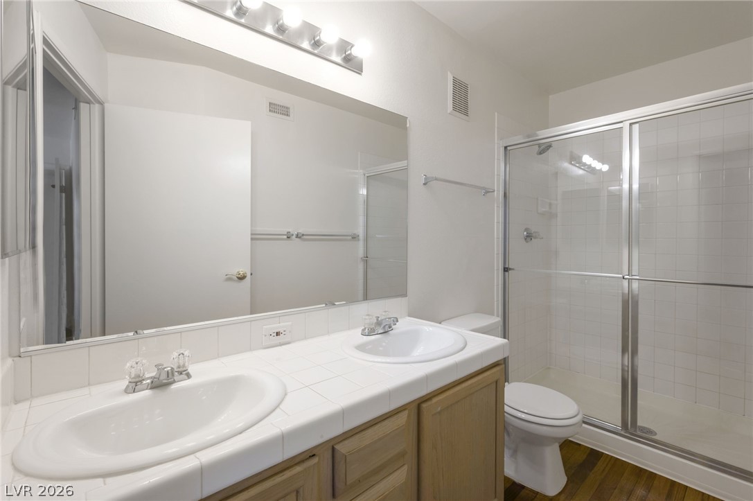 Photo 8 of 15, 7950 W Flamingo Road #1019
