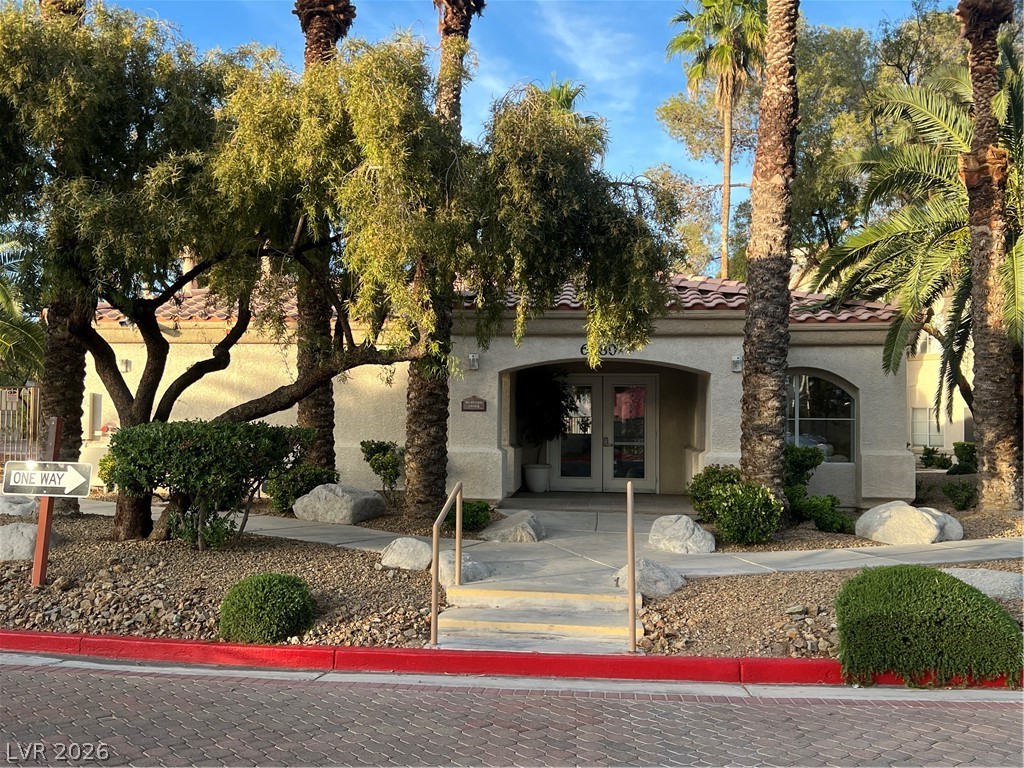 6480 Annie Oakley Drive #624, Las Vegas