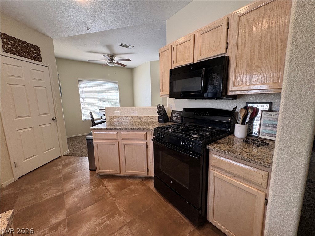 Photo 22 of 75, 6480 Annie Oakley Drive #624