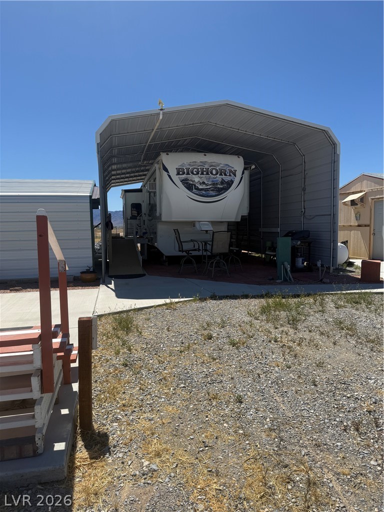 Photo 4 of 4330 W Medicine Man Road