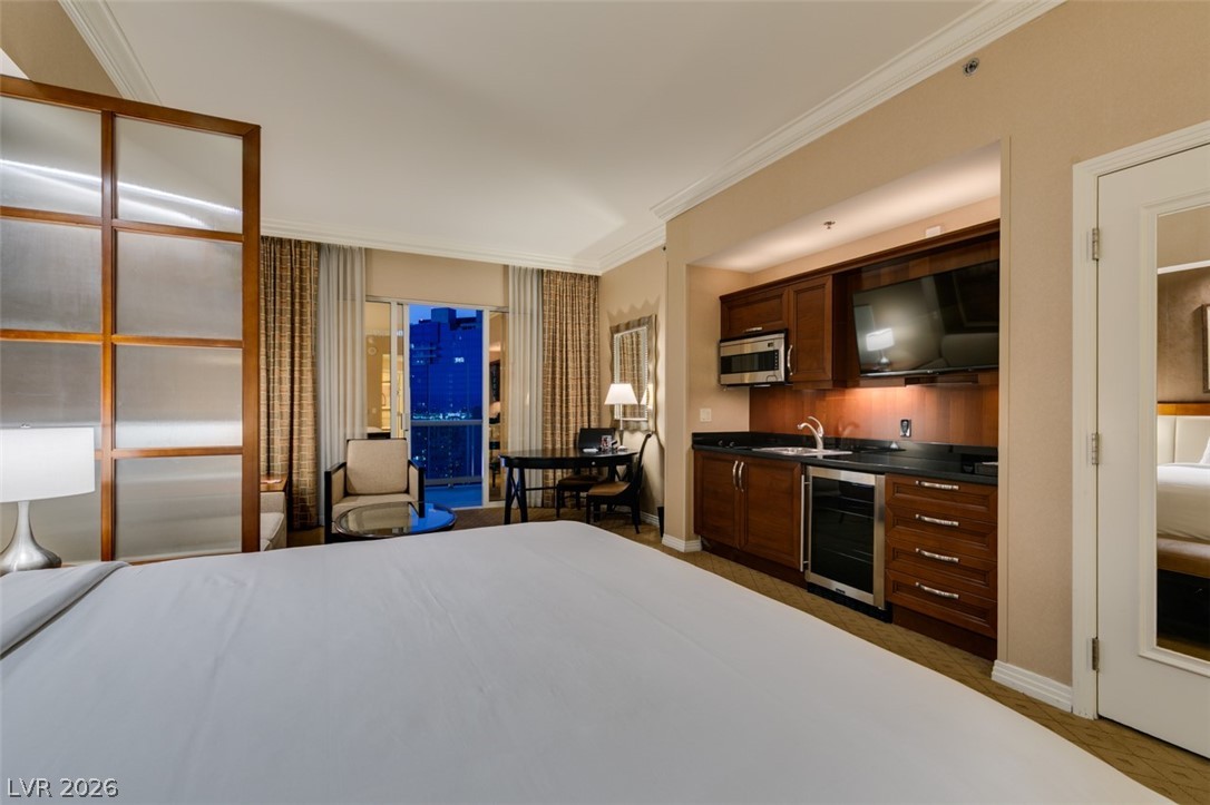 Photo 5 of 135 E HARMON Avenue #3209