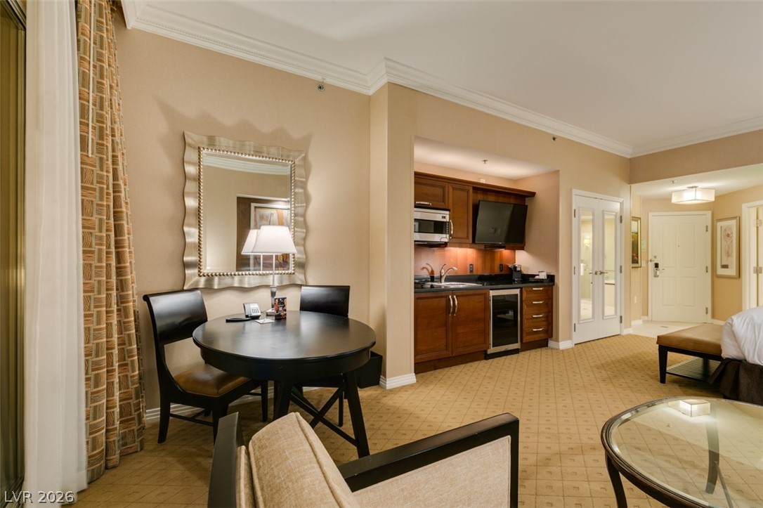 Photo 16 of 29, 135 E HARMON Avenue #3209
