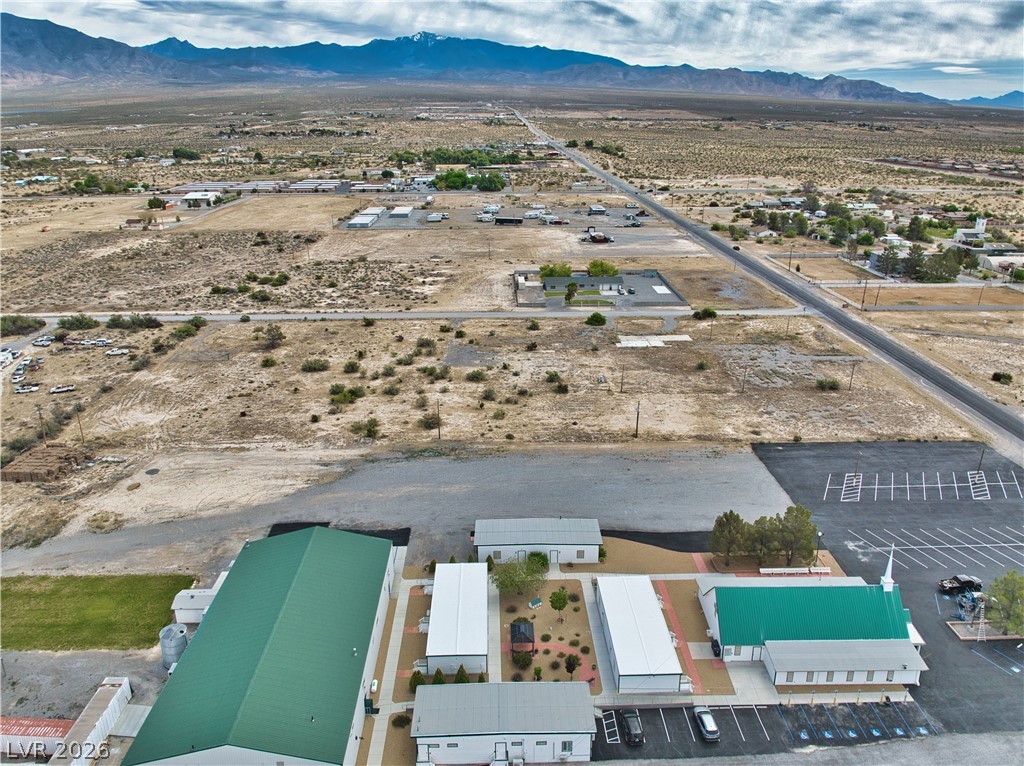 Photo 12 of 17, 280 W Mesquite Avenue