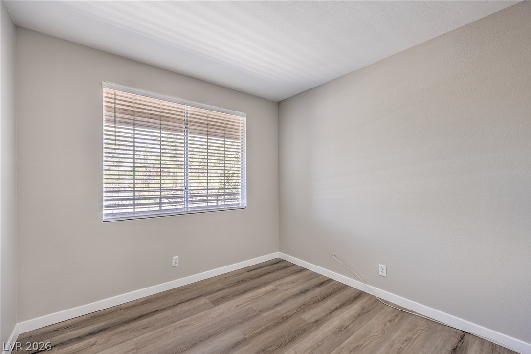 Photo 25 of 35, 1509 Blackcombe Street #204
