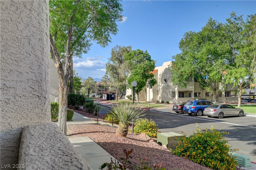 Photo 41 of 45, 101 Luna Way #136