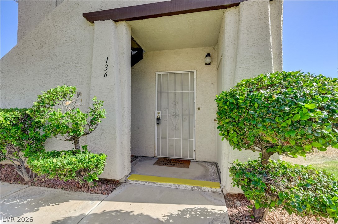 Photo 6 of 45, 101 Luna Way #136