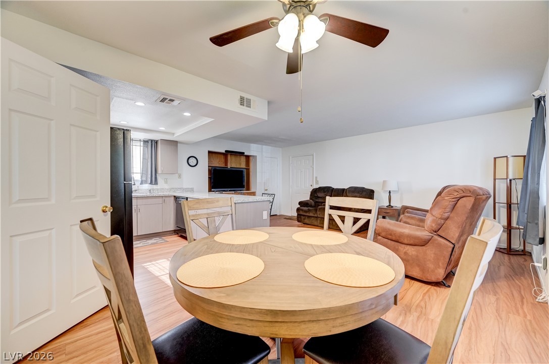 Photo 15 of 45, 101 Luna Way #136