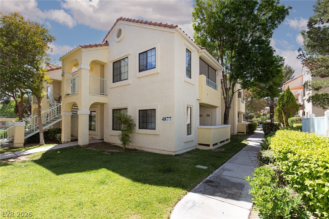 4877 S Torrey Pines Drive #105, Las Vegas 89103