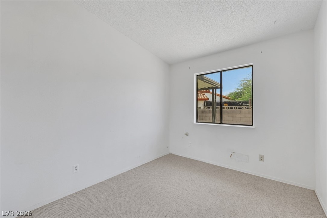 Photo 9 of 19, 1005 Brookside Court