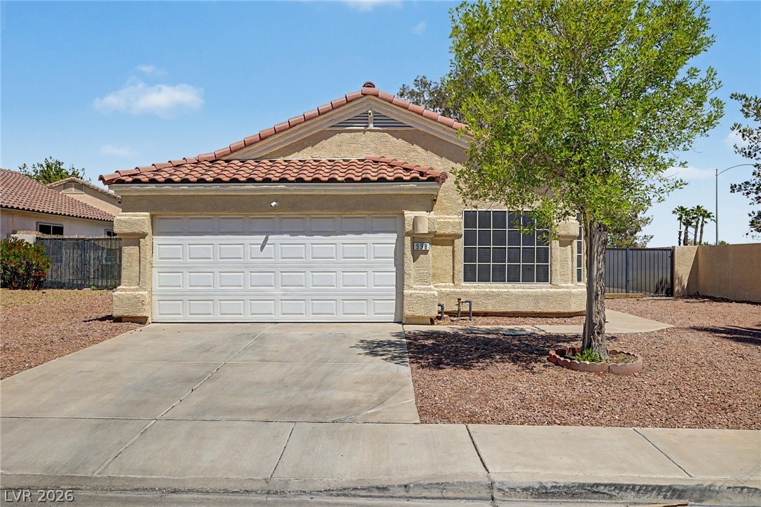 998 Trackers Glen Avenue, Henderson 89015