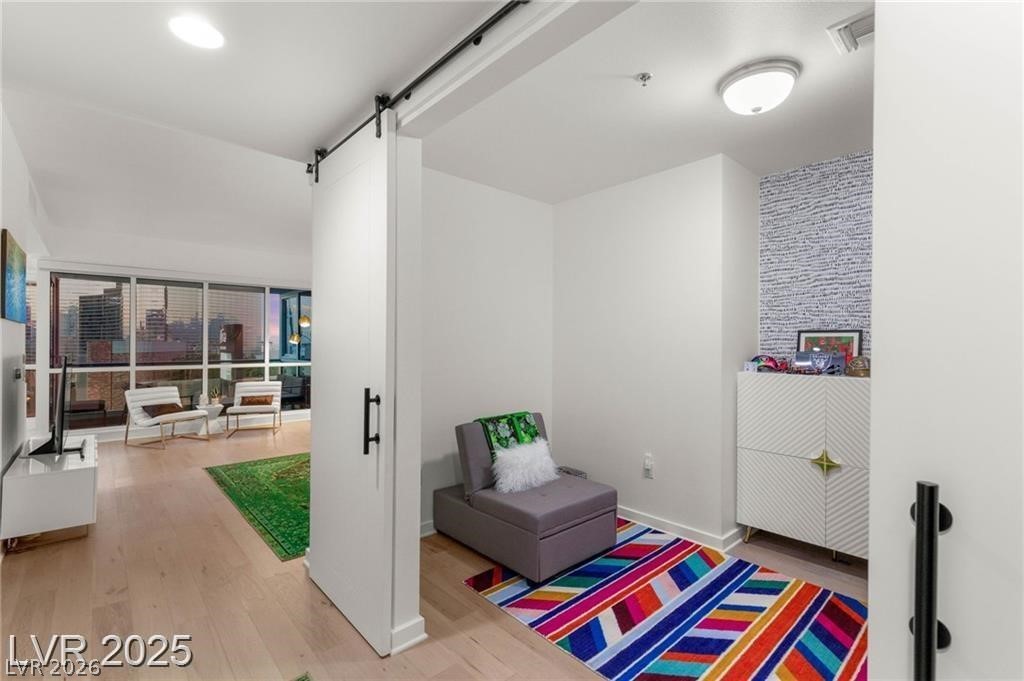 Photo 44 of 51, 4525 Dean Martin Drive #1007