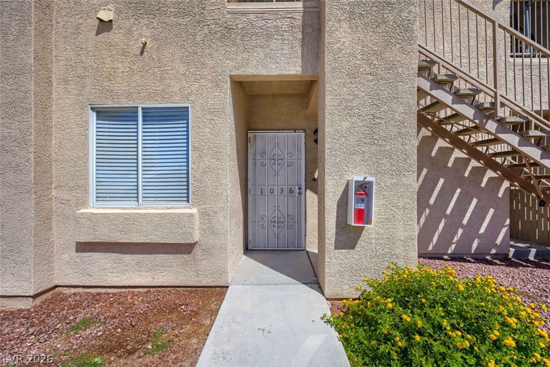 Photo 2 of 2110 Los Feliz Street #1036
