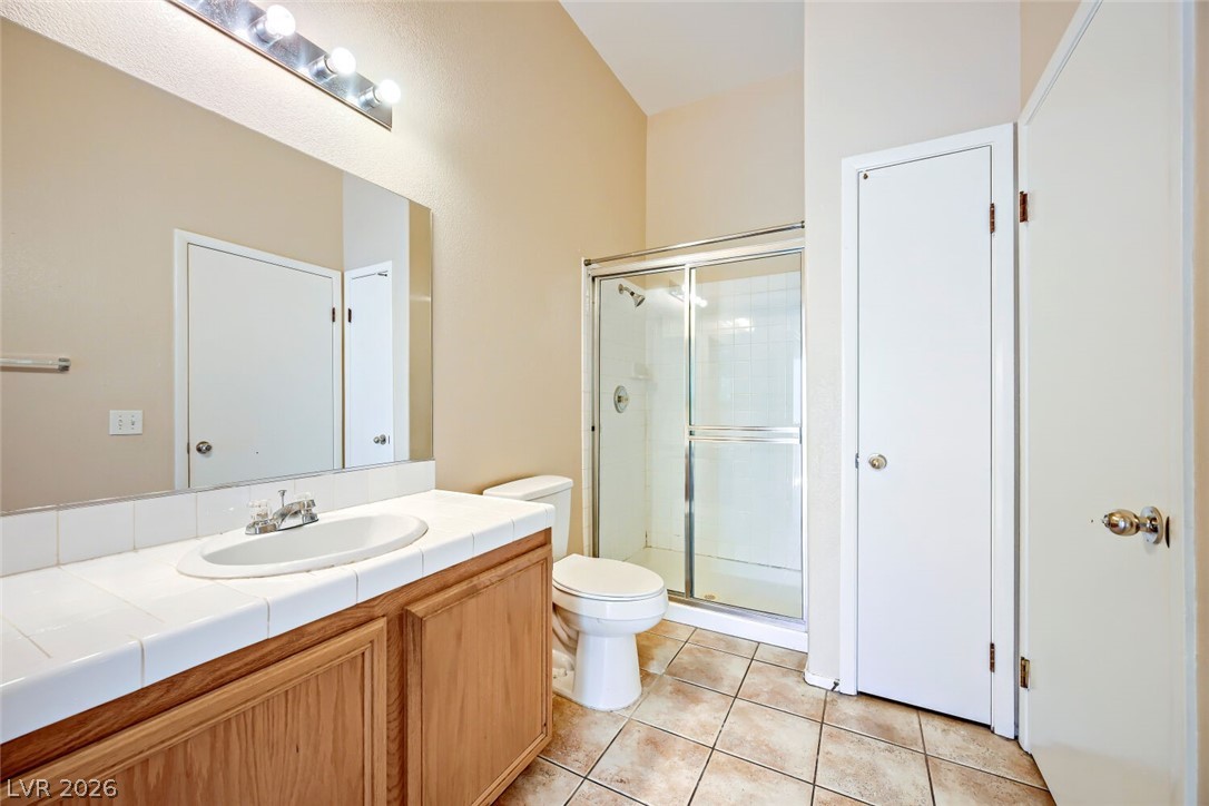 Photo 9 of 11, 2110 Los Feliz Street #2054