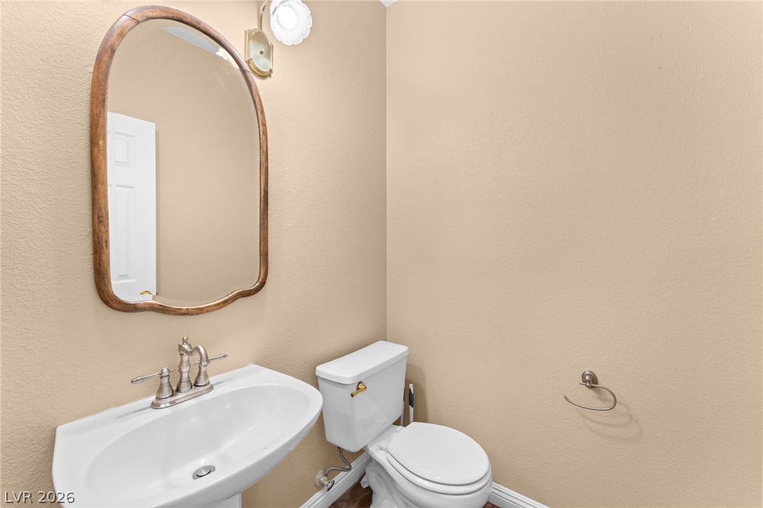 Photo 10 of 44, 8404 Bay Crest Drive