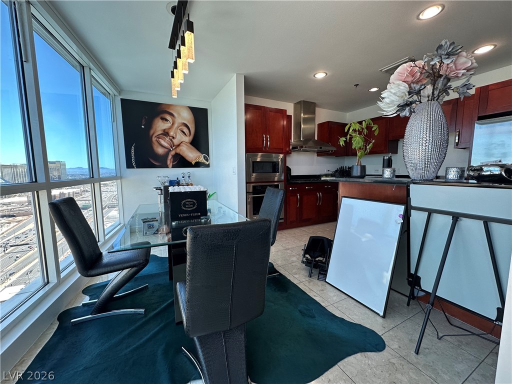 Photo 32 of 54, 4575 Dean Martin Drive #2907