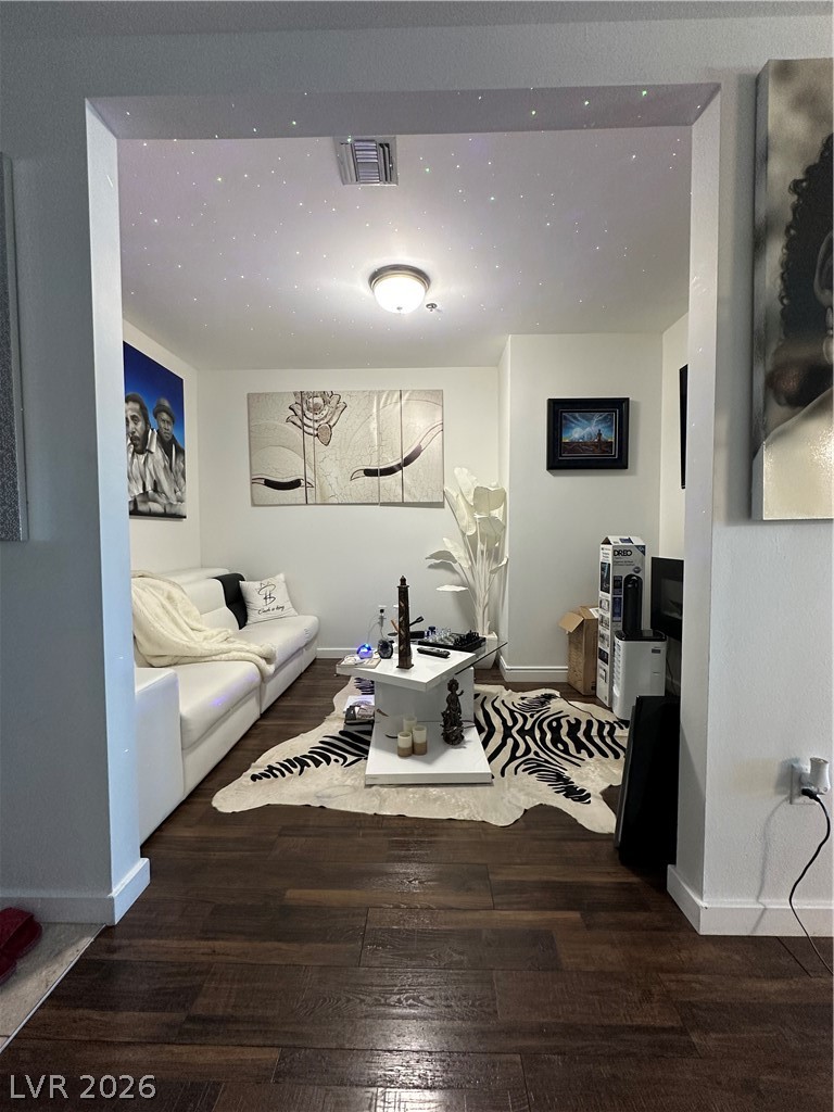 Photo 13 of 54, 4575 Dean Martin Drive #2907