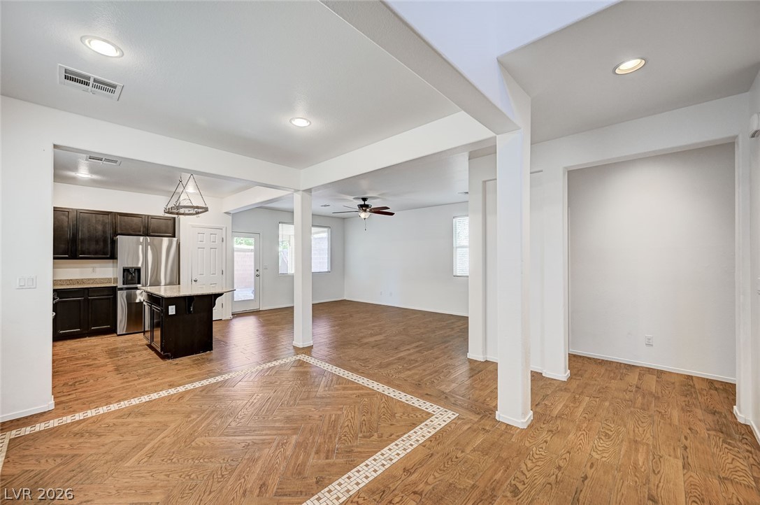 Photo 5 of 10837 Hunters Green Avenue