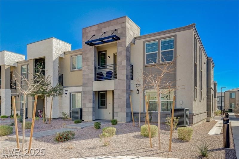 Photo 2 of 1135 Tektite Avenue