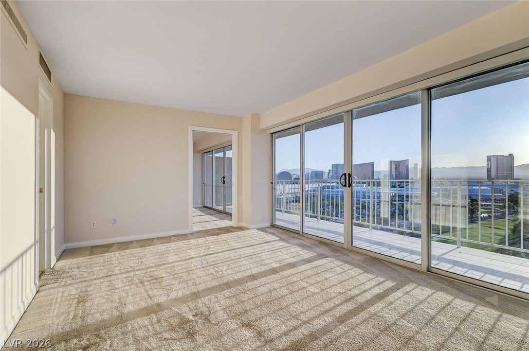 Photo 26 of 79, 3111 Bel Air Drive #20E