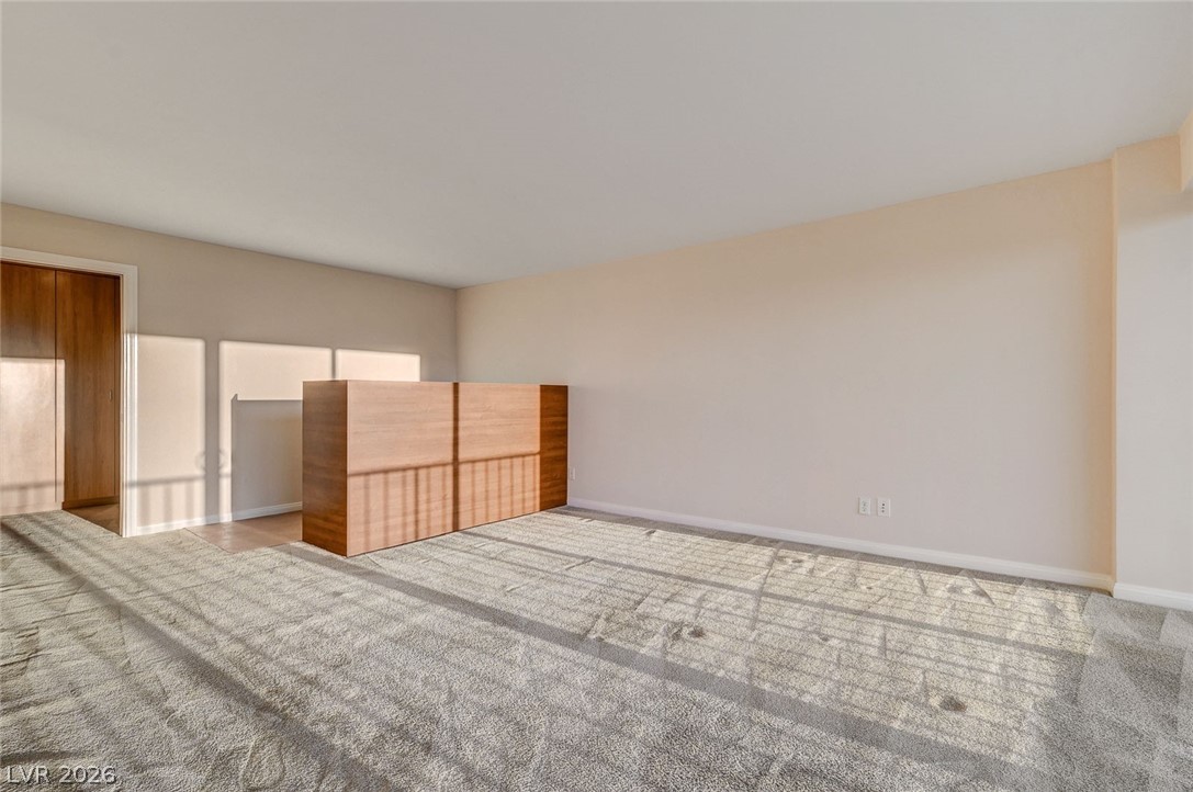 Photo 33 of 79, 3111 Bel Air Drive #20E