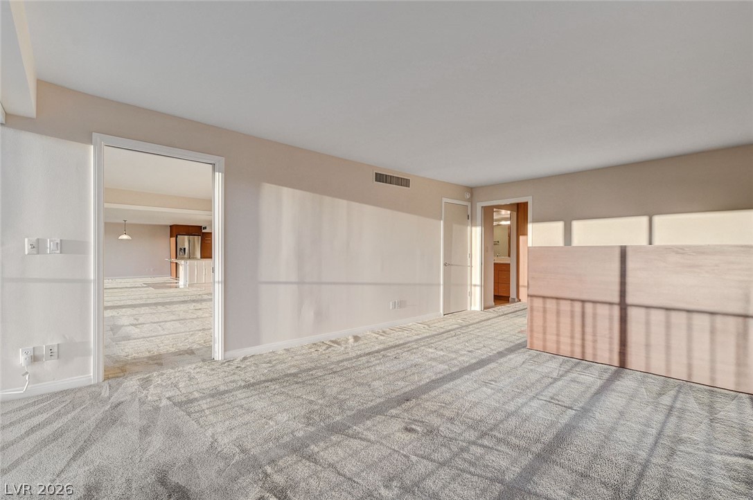 Photo 36 of 79, 3111 Bel Air Drive #20E