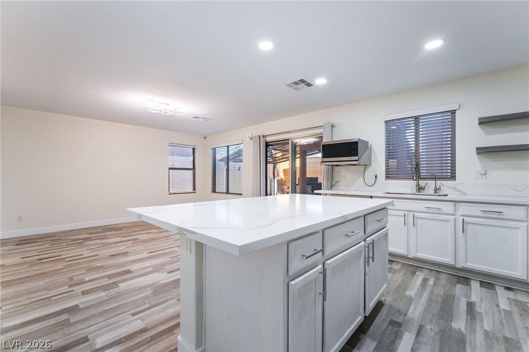 Photo 9 of 34, 5121 Charlie Ct.