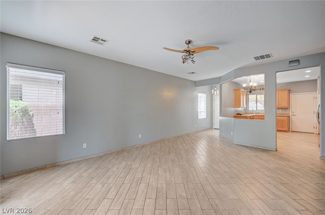 Photo 5 of 5977 Falconer Avenue