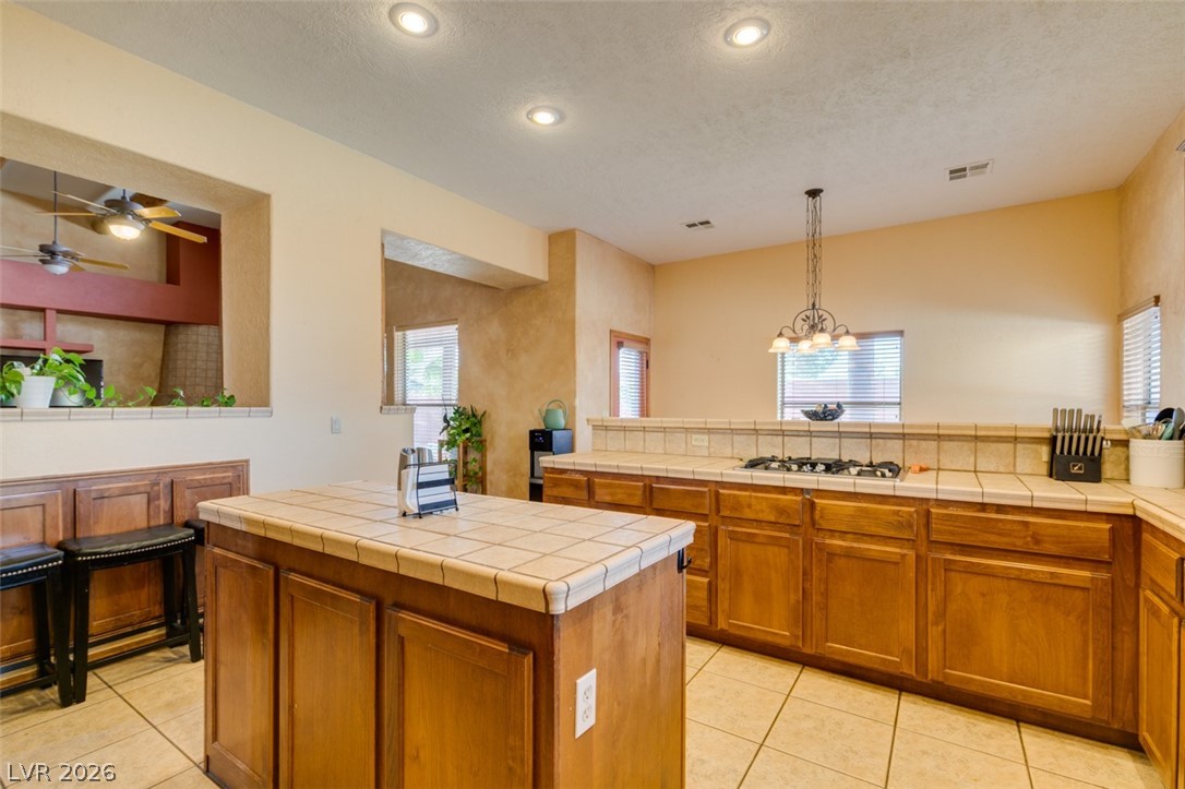 Photo 10 of 33, 8152 Eagledancer Avenue
