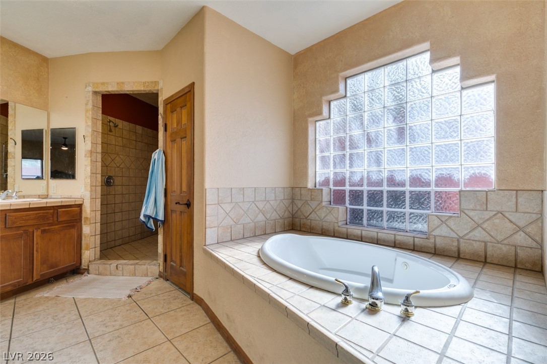 Photo 16 of 33, 8152 Eagledancer Avenue